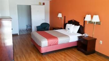Hotel 6-white House, Tn